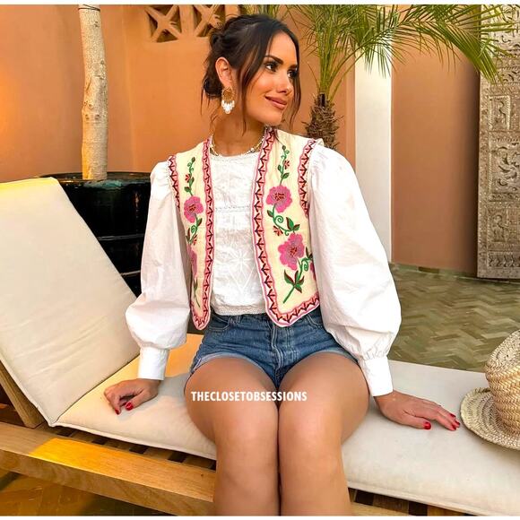 ZARA BLOGGER FAVE!!! Embroidered Waistcoat NWT - Picture 1 of 16